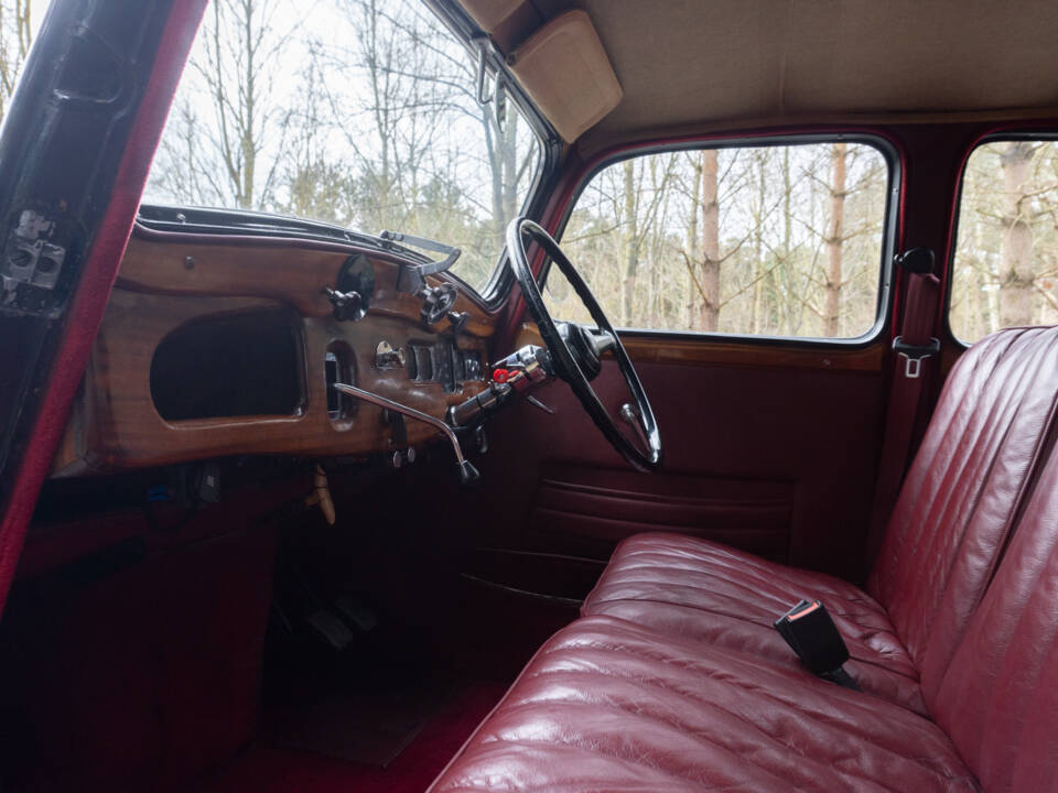 Afbeelding 11/13 van Citroën Traction Avant 15&#x2F;6 (1951)