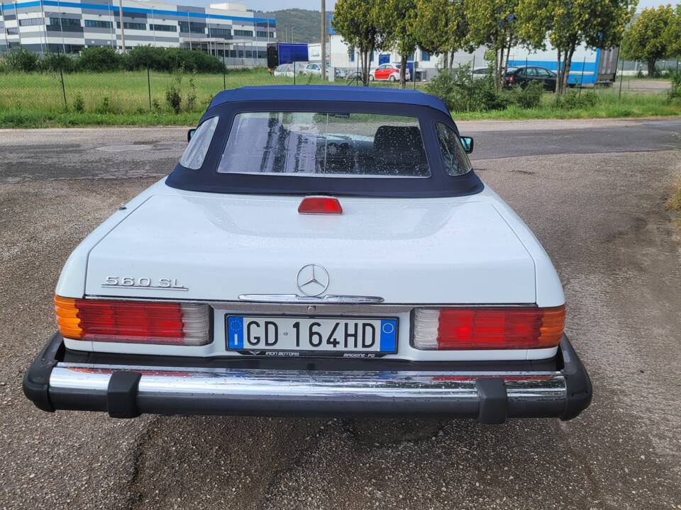 Image 12/23 of Mercedes-Benz 560 SL (1987)