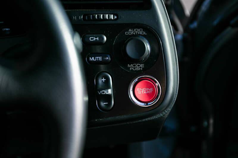 Image 41/45 of Honda S 2000 (2009)