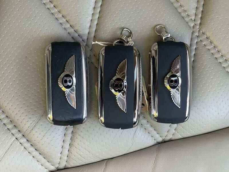 Image 35/50 de Bentley Continental Flying Spur (2010)