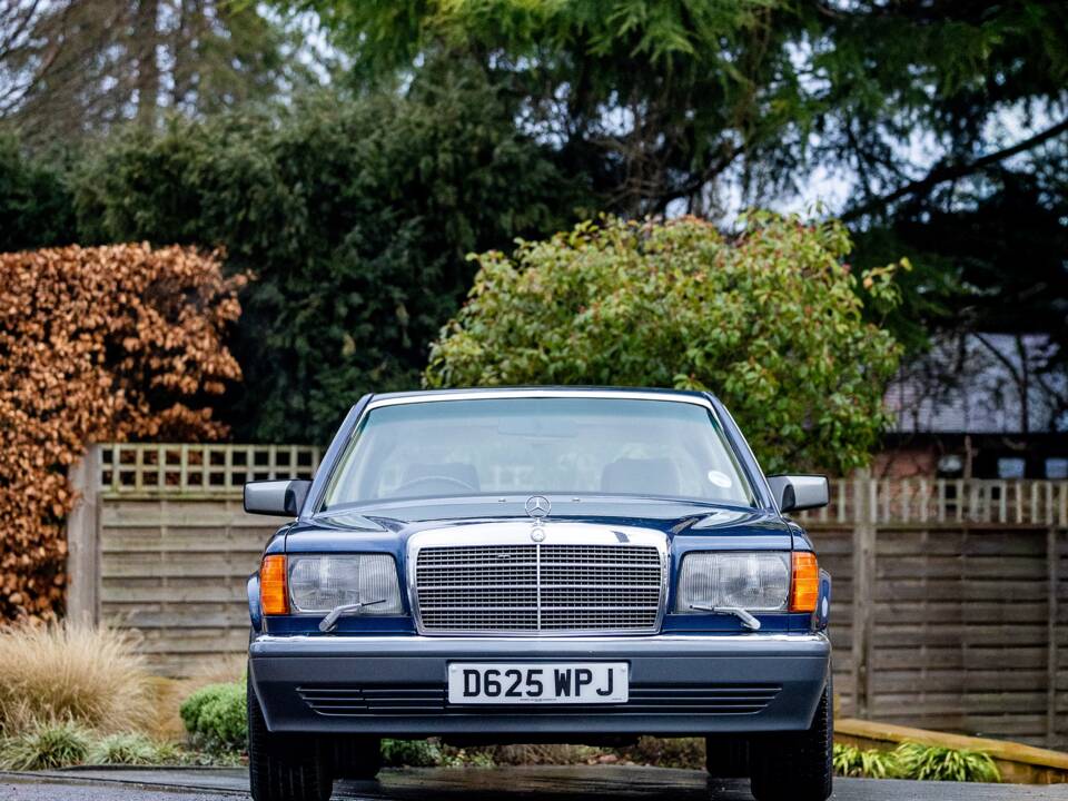 Bild 48/49 von Mercedes-Benz 560 SEL (1986)