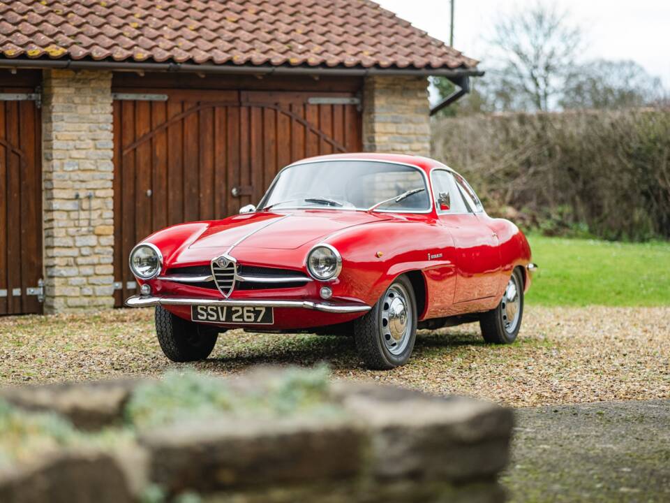 Bild 4/70 von Alfa Romeo Giulia Sprint Speciale (1964)