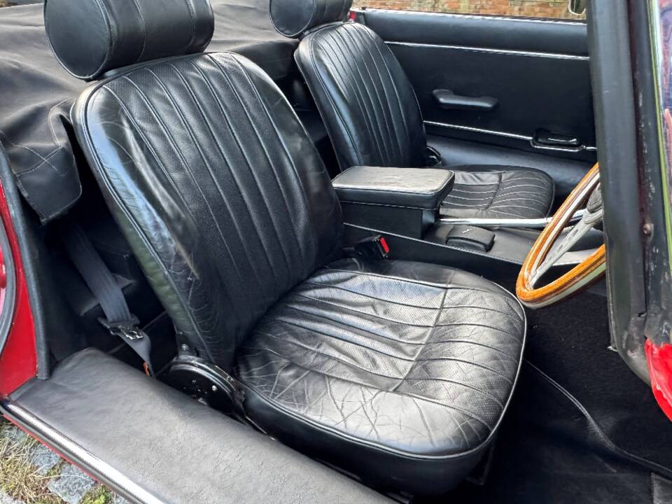 Bild 25/39 von Jaguar E-Type V12 (1974)