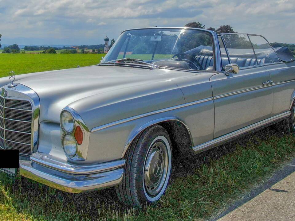 Bild 2/20 von Mercedes-Benz 300 SE (1963)