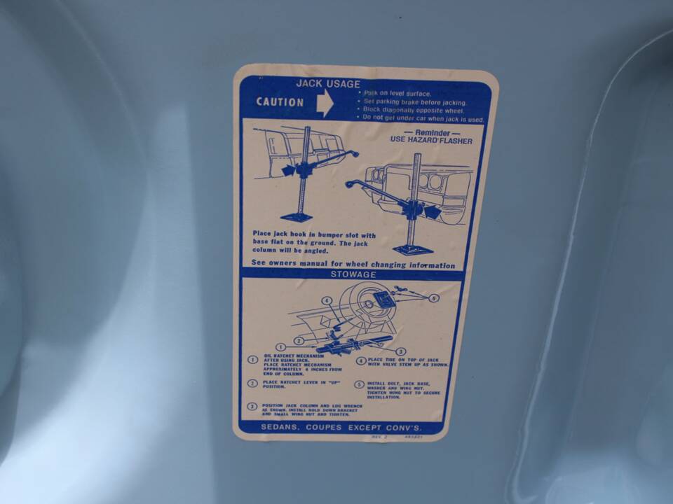 Bild 27/30 von Pontiac Grand Ville (1972)