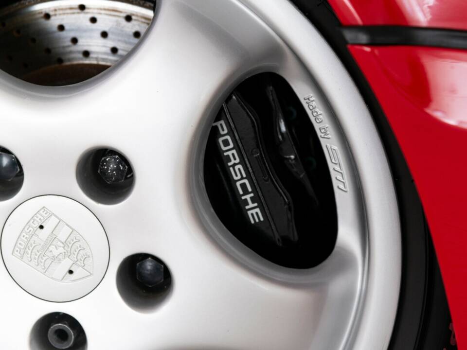 Immagine 21/34 di Porsche 911 Carrera RS (1992)