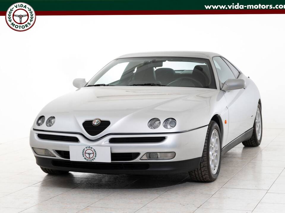 Image 1/18 of Alfa Romeo GTV 2.0 Twin Spark (1997)