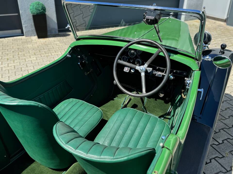 Image 8/11 of Morris Eight (1935)