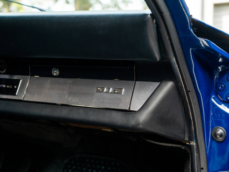 Image 29/42 of Porsche 912 (1967)