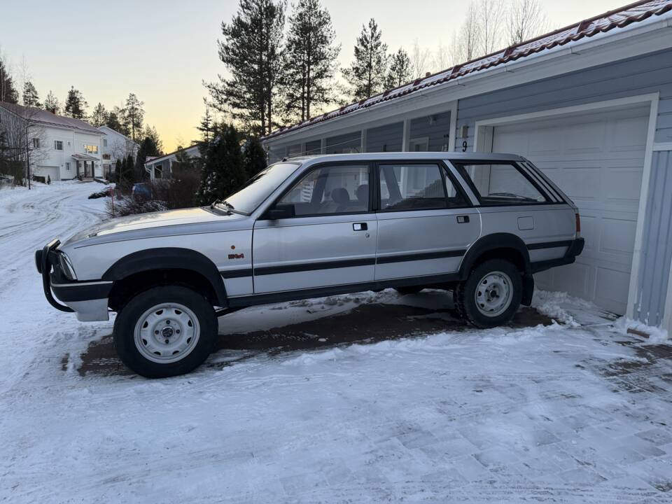 Bild 4/62 von Peugeot 505 Break 4x4 Dangel (1988)