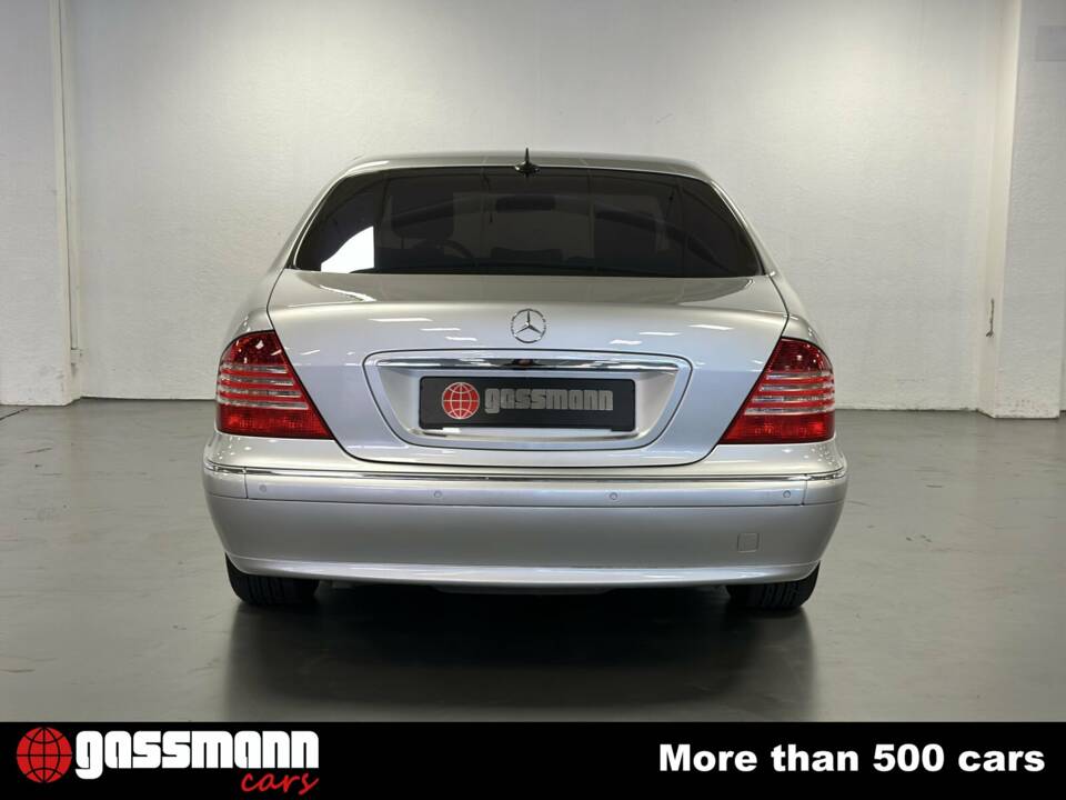 Immagine 7/15 di Mercedes-Benz S 500 (2002)