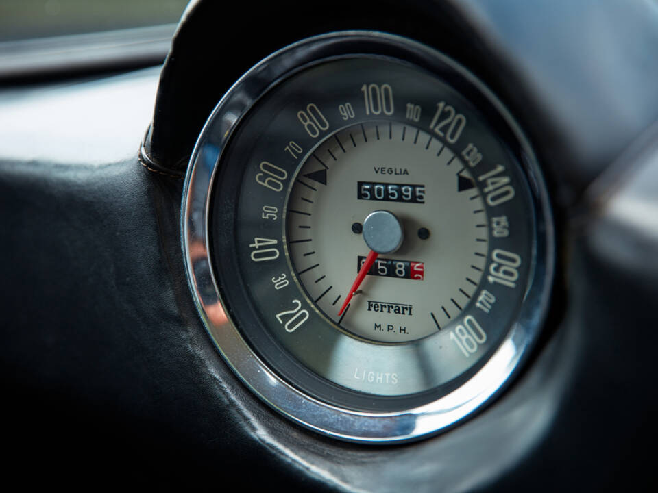 Immagine 11/50 di Ferrari 250 GT Berlinetta Lusso (1964)