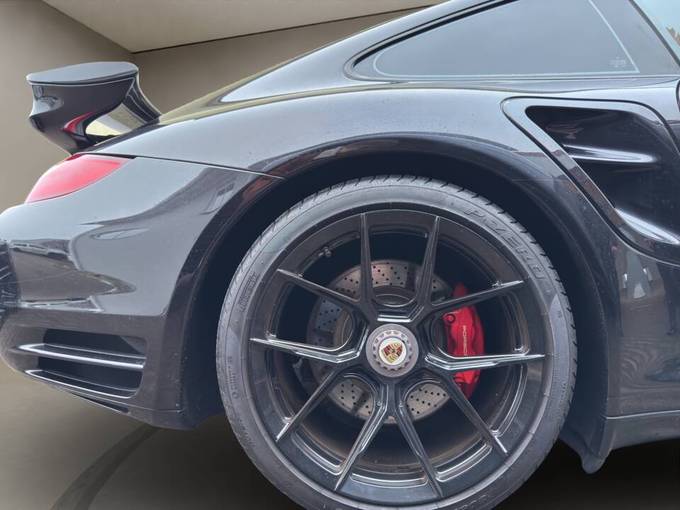 Image 4/44 of Porsche 911 Turbo (2010)