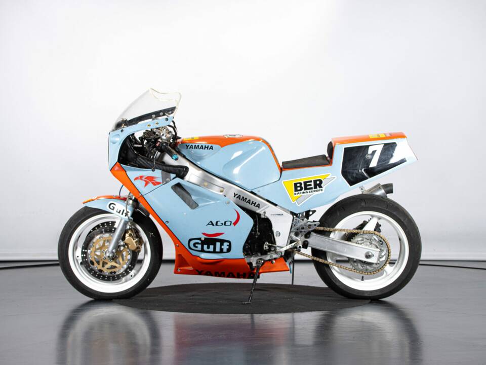 Immagine 1/48 di Yamaha FZR 1000 Genesis (1987)