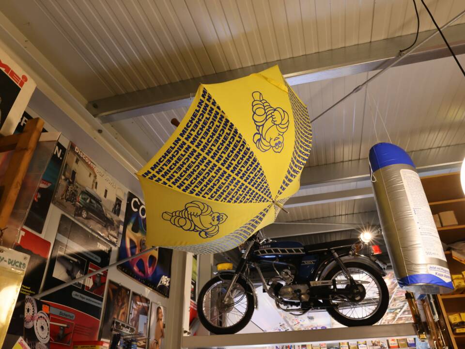Immagine 2/27 di Yamaha RD 50 M (1900)