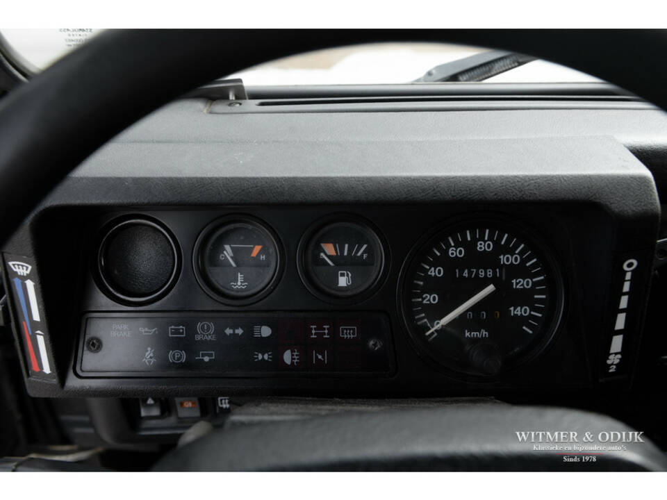 Immagine 18/22 di Land Rover Defender 90 (1995)