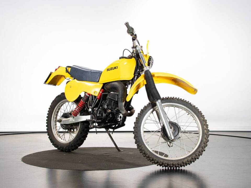 Afbeelding 6/46 van Suzuki PE 175 (1981)