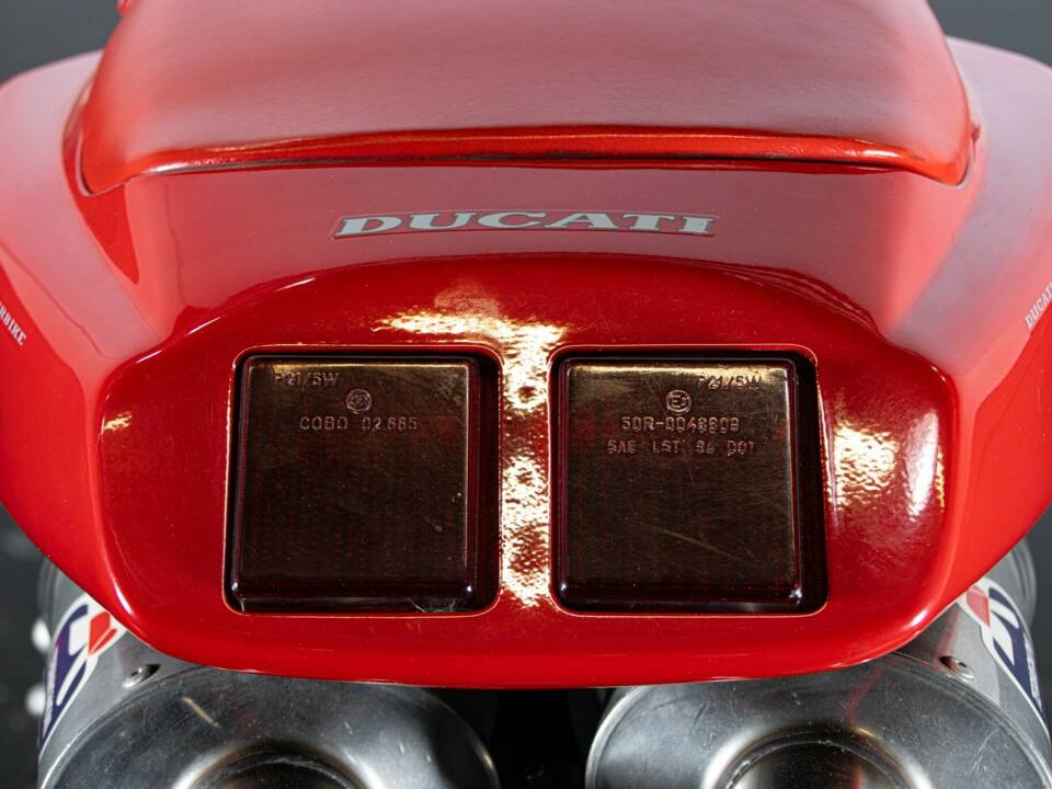 Immagine 45/50 di Ducati 996 (2000)