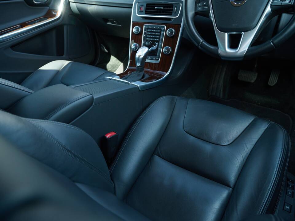 Immagine 37/47 di Volvo V60 T6 (2012)
