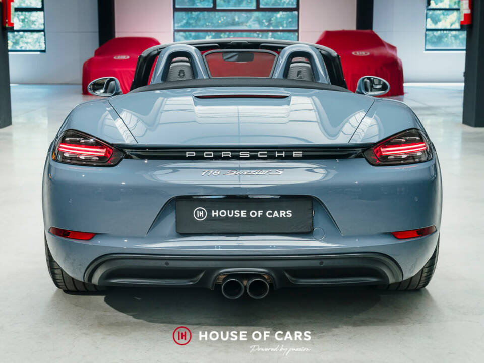 Image 8/22 of Porsche 718 Boxster S (2017)