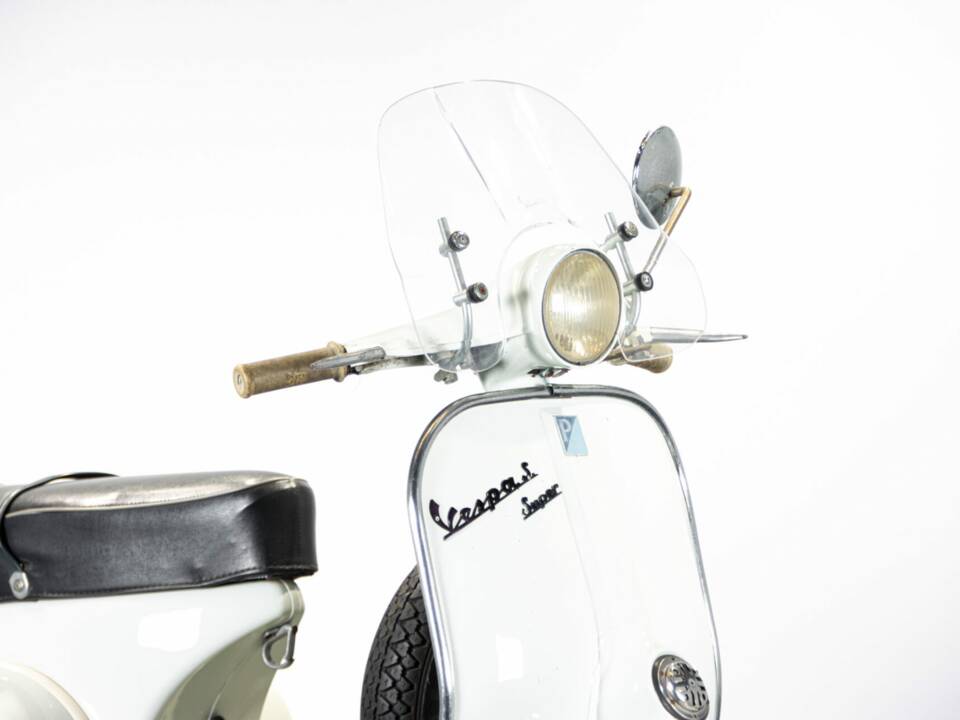 Bild 27/50 von Piaggio Vespa 125 Super (1966)