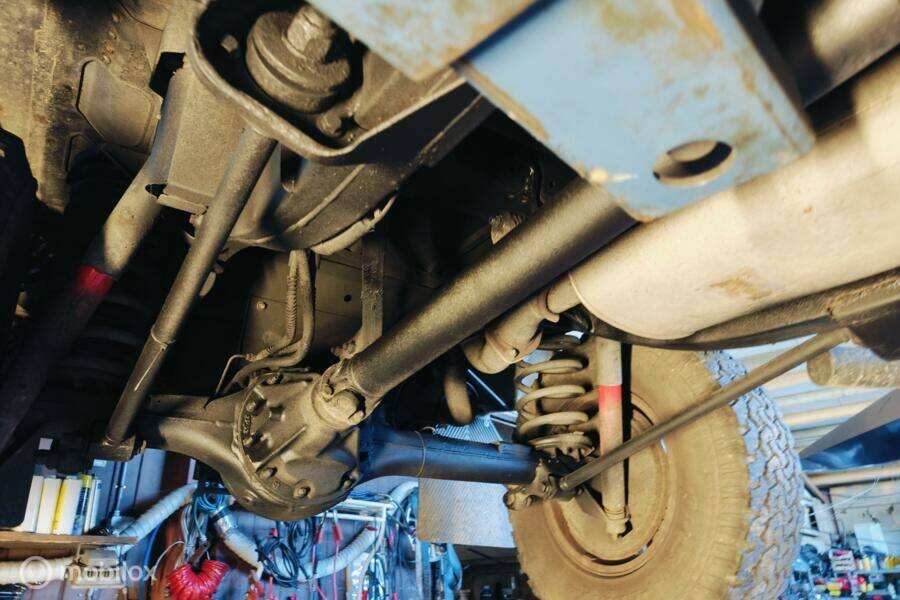 Image 38/39 de Land Rover Defender 90 (1997)