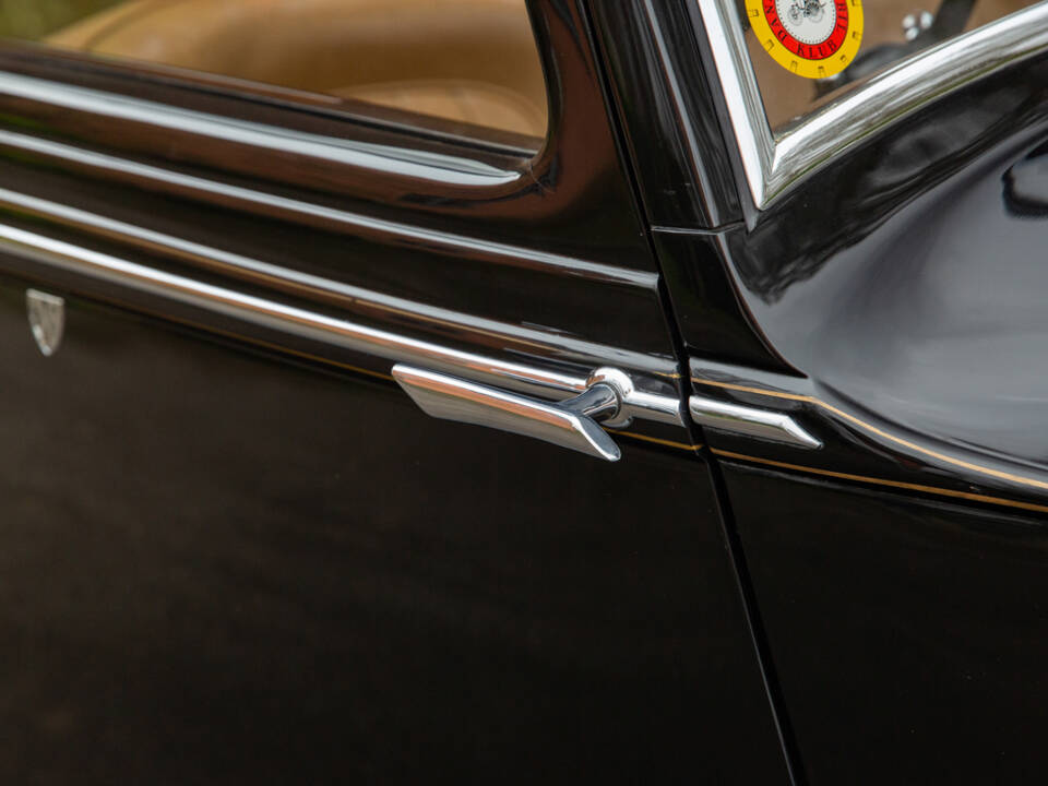 Image 45/50 of Bentley 4 1&#x2F;4 Litre (1938)