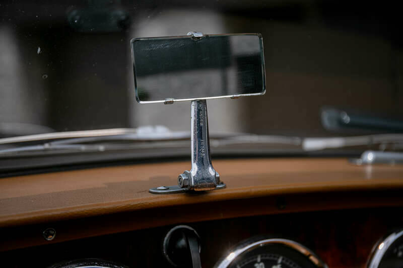 Image 34/50 of Aston Martin DB 2&#x2F;4 Mk I DHC (1954)