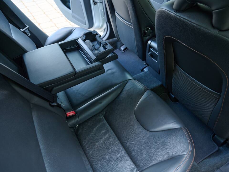 Image 43/50 de Volvo XC60 T5 (2012)