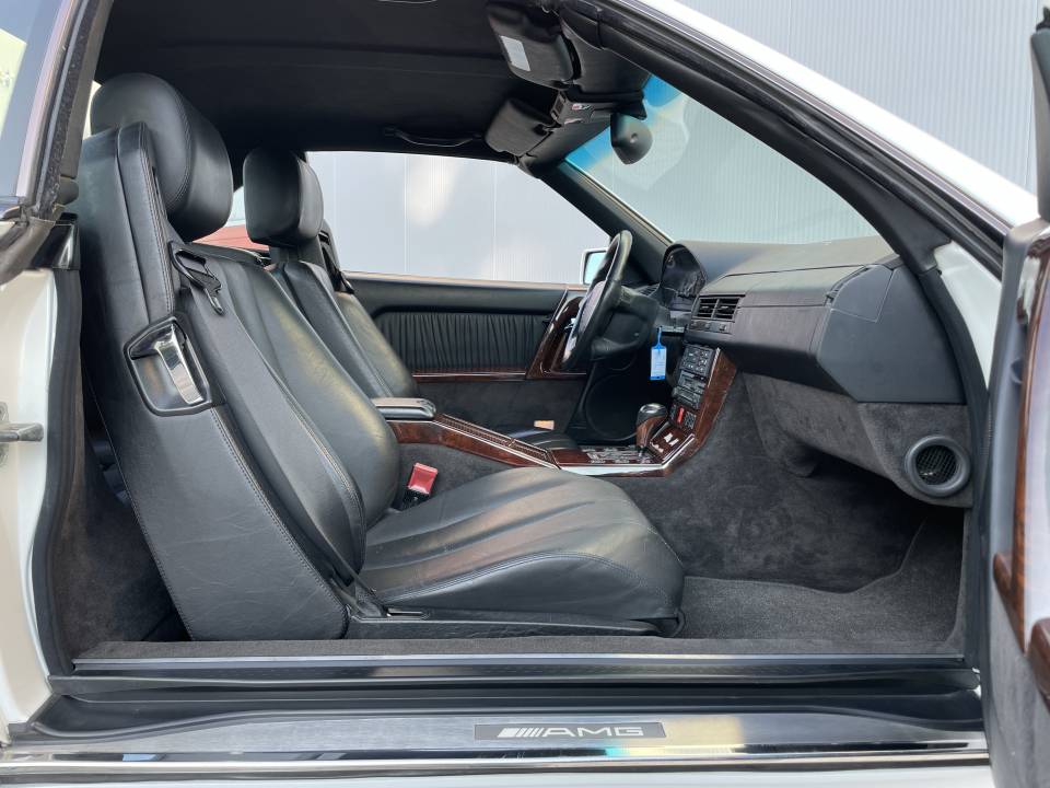 Bild 18/30 von Mercedes-Benz SL 600 6.0 AMG (1994)