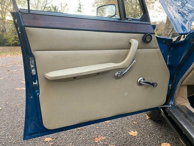 Bild 18/50 von Rover 3500 S Estoura (1974)