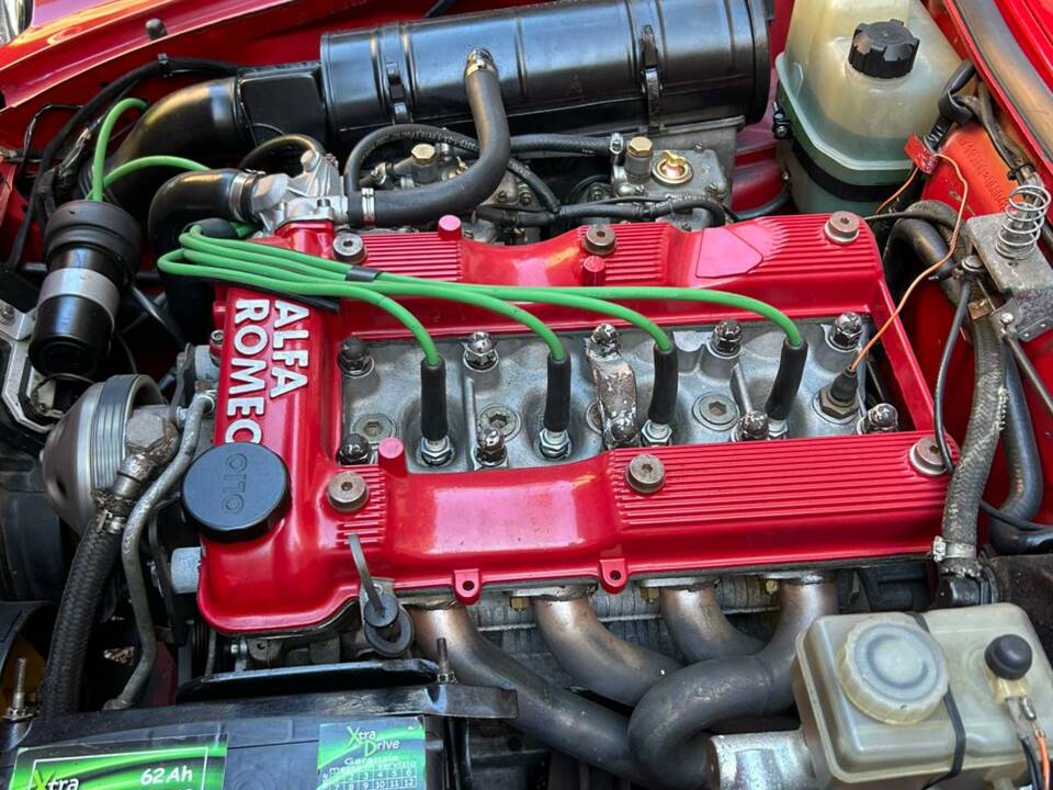 Image 4/8 of Alfa Romeo 1.6 Spider (1991)