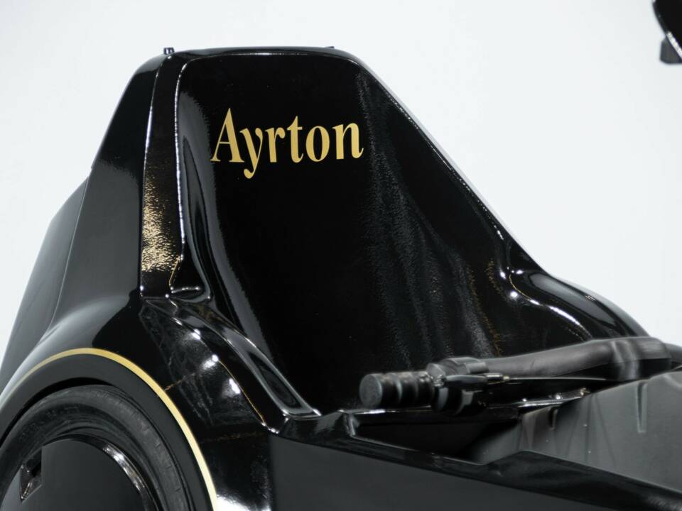 Immagine 44/50 di Sinclair DUMMY (1985)