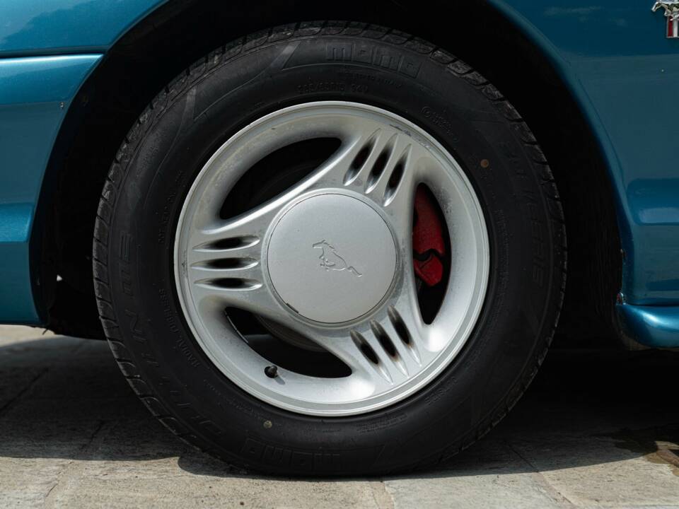 Image 31/50 of Ford Mustang (1994)