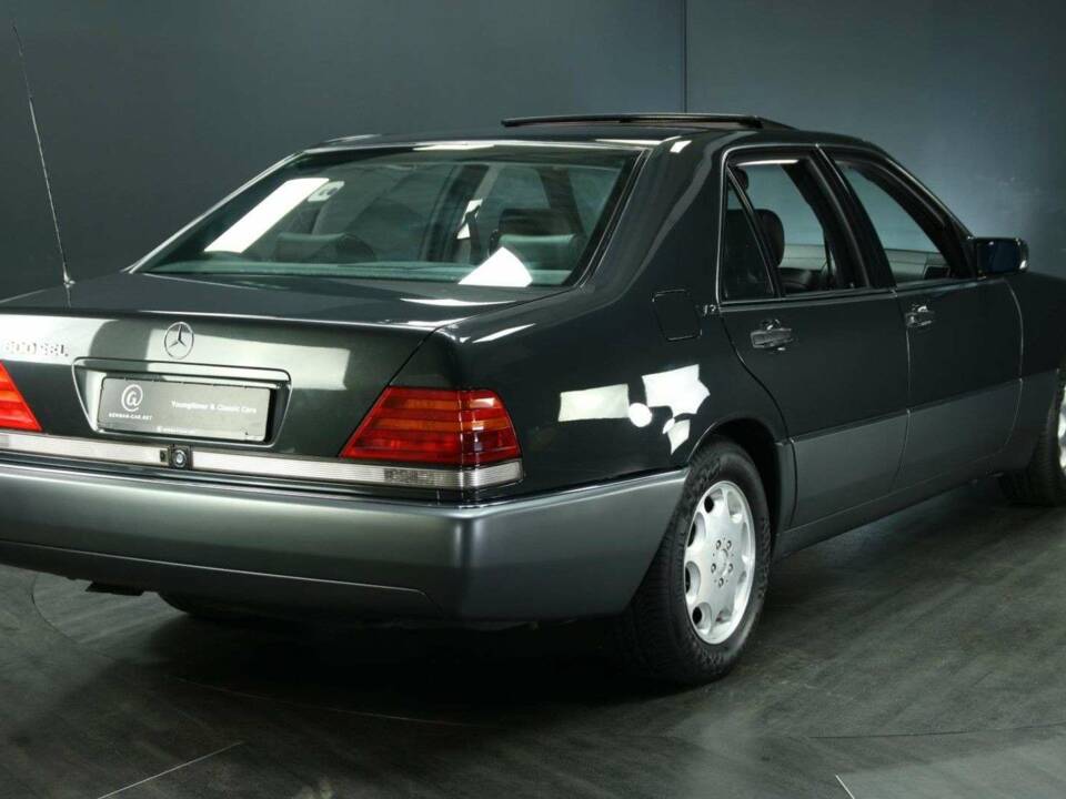 Image 2/30 of Mercedes-Benz 600 SEL (1992)