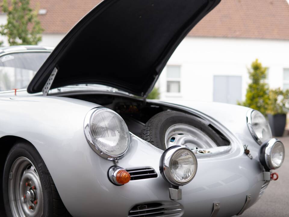 Afbeelding 39/41 van Porsche 356 C 1600 (1964)