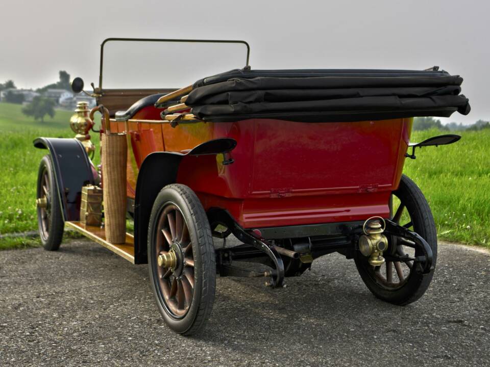 Image 22/50 of Renault Type DG (1913)