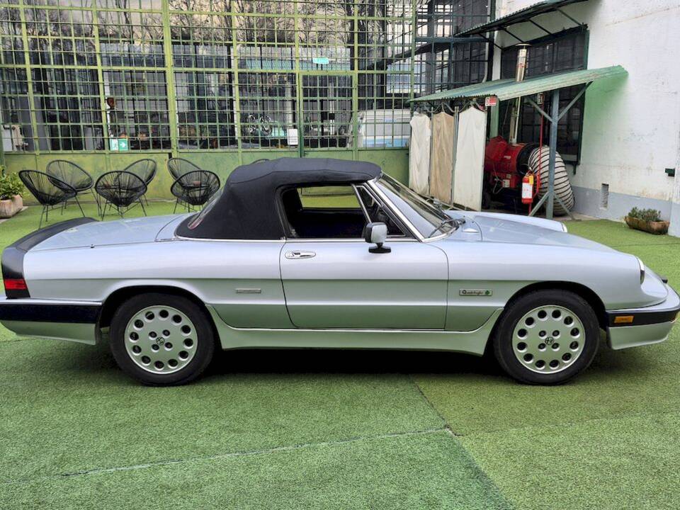 Afbeelding 47/70 van Alfa Romeo 2.0 Spider QV (1987)