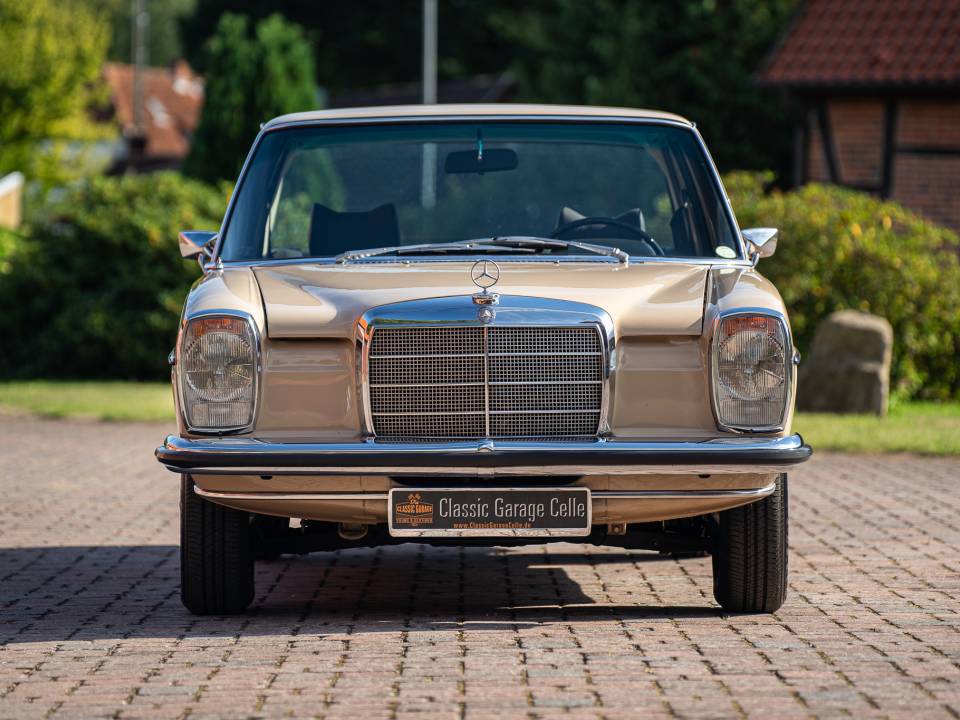 Imagen 6/60 de Mercedes-Benz 200 D (1973)