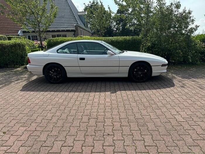 Afbeelding 6/7 van BMW 850Ci (1992)