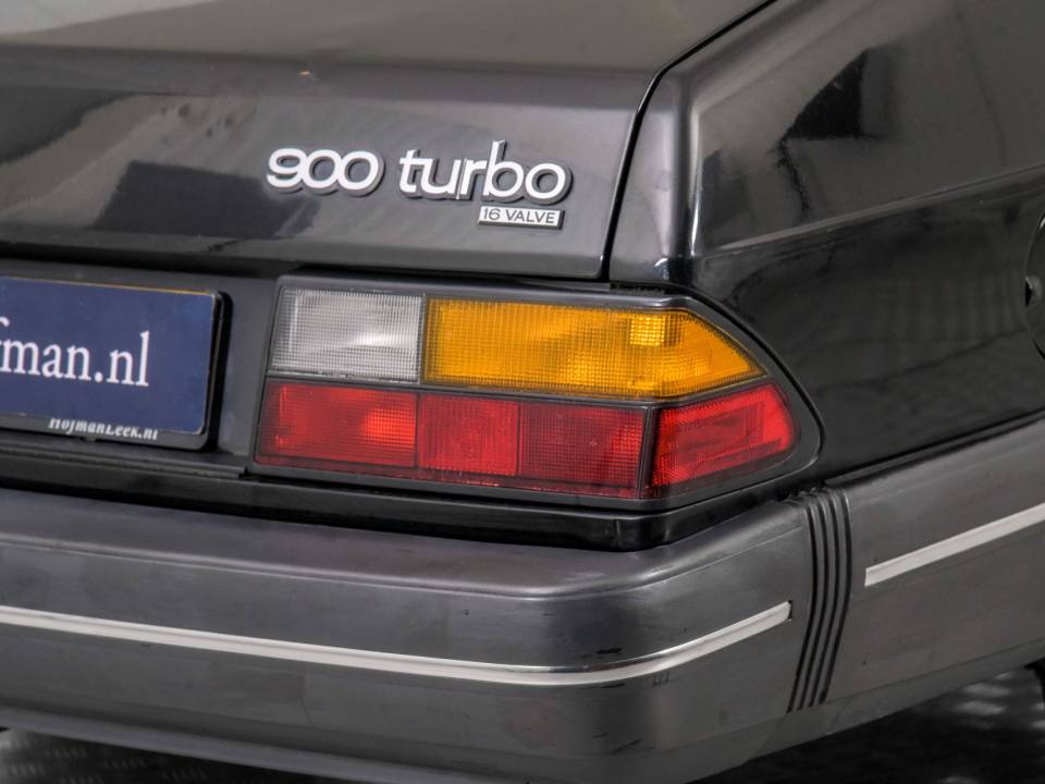 Immagine 31/50 di Saab 900 Turbo S (1988)