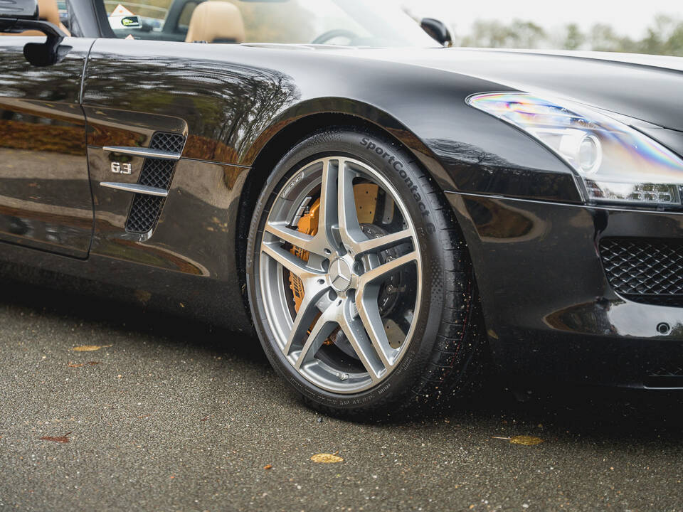 Image 43/100 de Mercedes-Benz SLS AMG Roadster (2011)