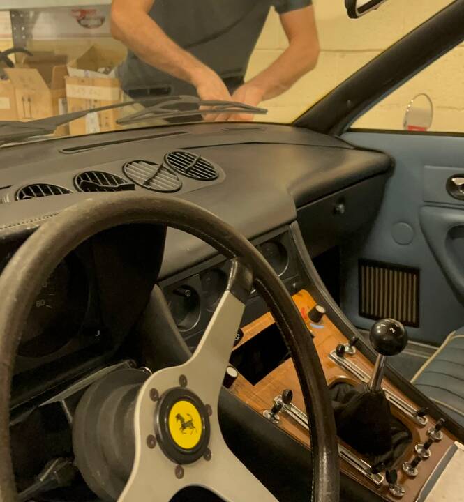 Bild 51/54 von Ferrari 365 GT4 2+2 (1975)