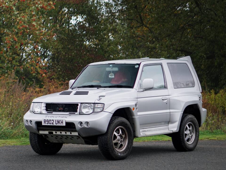 Bild 29/50 von Mitsubishi Pajero Evolution (1997)