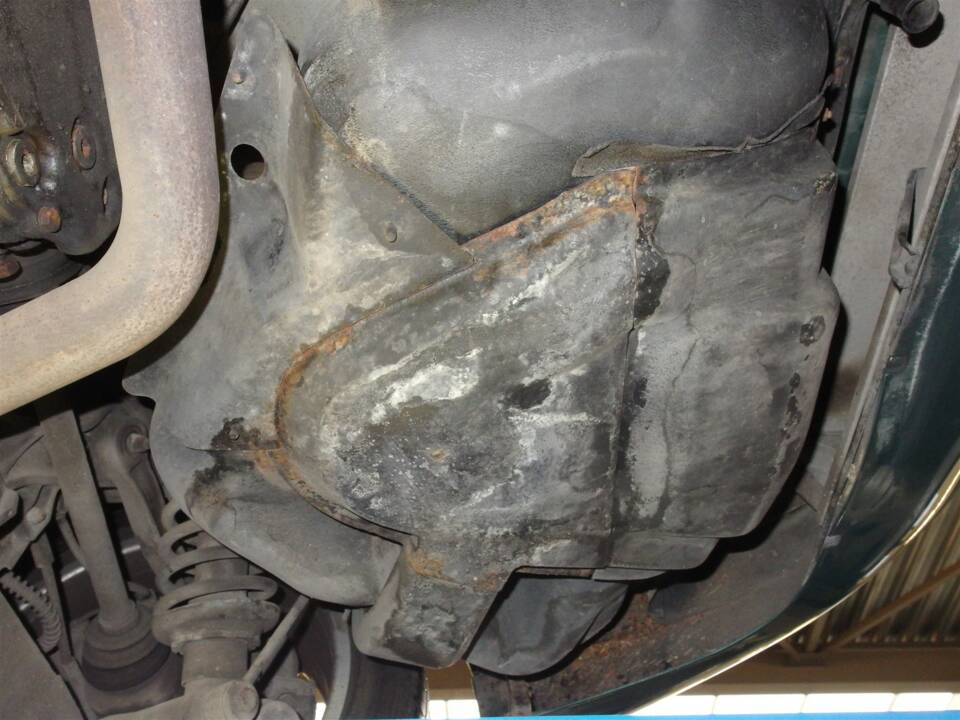 Bild 91/99 von Porsche 928 GTS (1992)