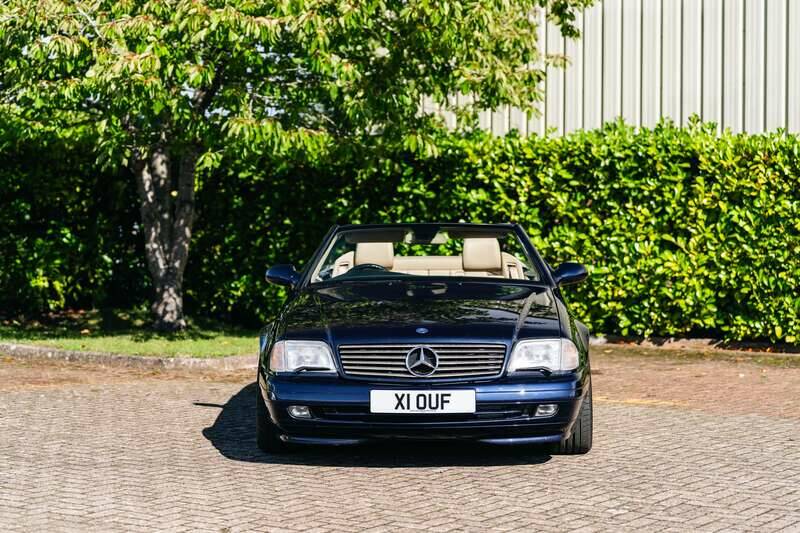 Image 6/50 of Mercedes-Benz SL 600 (2000)