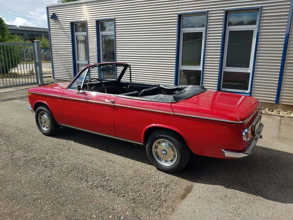 Image 3/20 of BMW 1600 - 2 (1970)