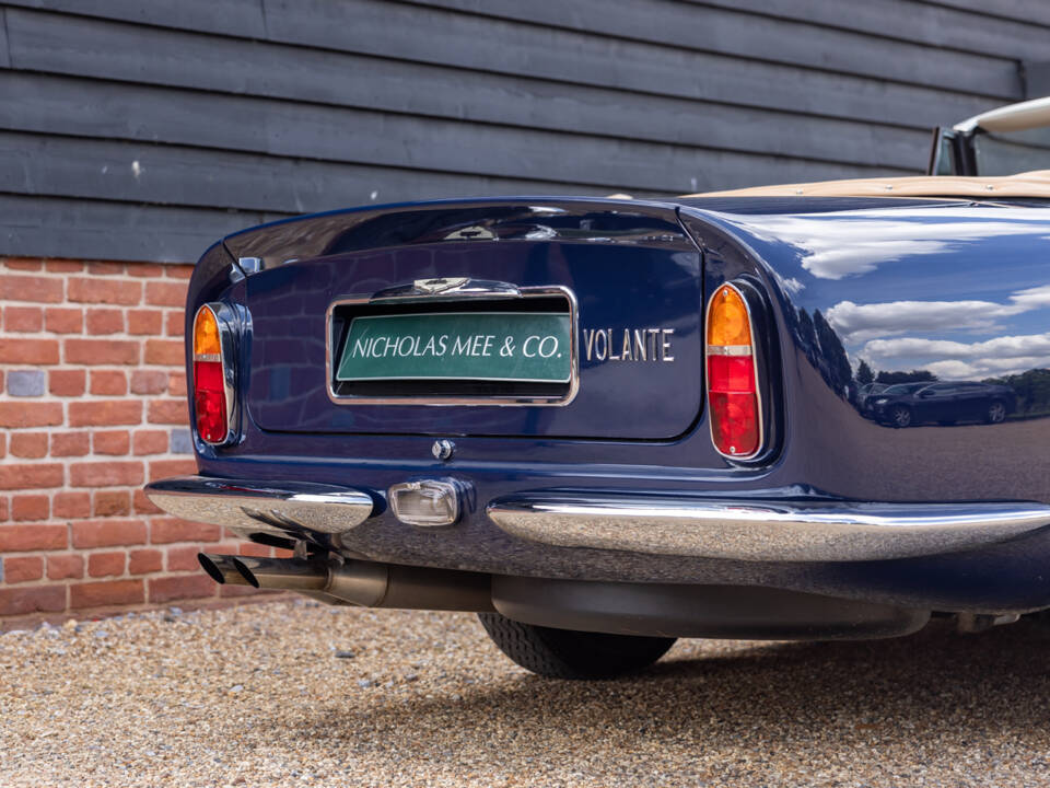 Image 45/68 of Aston Martin DB 6 Volante (1967)