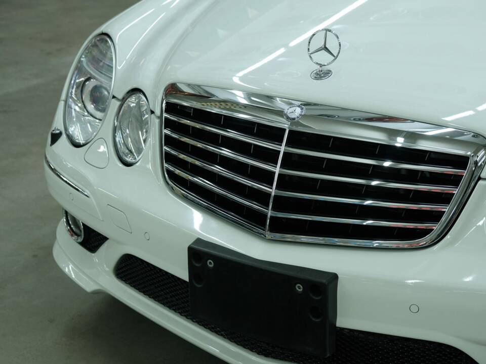 Bild 14/50 von Mercedes-Benz E 500 (2007)