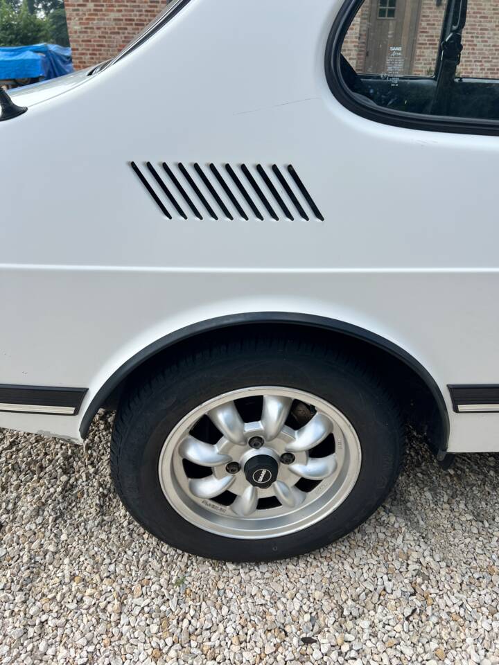 Afbeelding 36/51 van Saab 99 (1983)